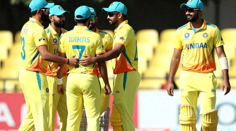 Bounce, Shadow and Three Angles: Why Ball-Tracking Still Cannot Have the Last Word on Asian Pitches Bounce, Shadow and Three Angles: Why Ball-Tracking Still Cannot Have the Last Word on Asian Pitches