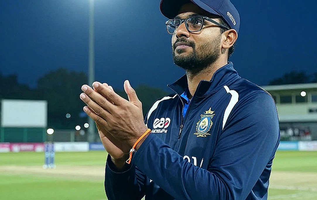 খাতায় বিয়াল্লিশটি নাম, পেনসিলে একটিই: যুব ক্রিকেটে বয়স-যাচাই, বাজার আর ভবিষ্যতের অঙ্ক