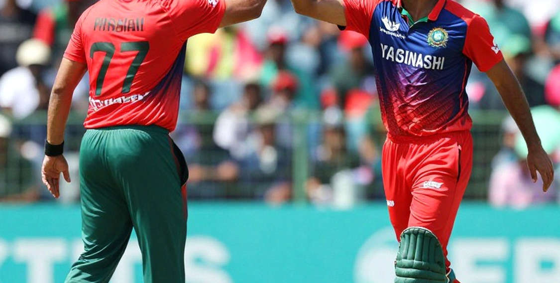 সপ্তম বলের সিম: বোল্যান্ডের ৪-৩১, লিয়নের বাদ পড়া আর একটি অসম্পূর্ণ স্কোরবোর্ড
